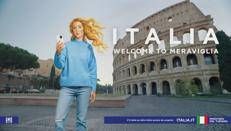 Welcome to Meraviglia, dalla Venere influencer a quella in carne e ossa: la nuova campagna - Video