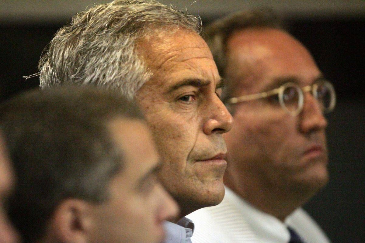 https://www.adnkronos.com/resources/02a0-1f782d4beba2-85a55dfc898c-1000/format/huge/epstein_jeffrey_fg.jpeg
