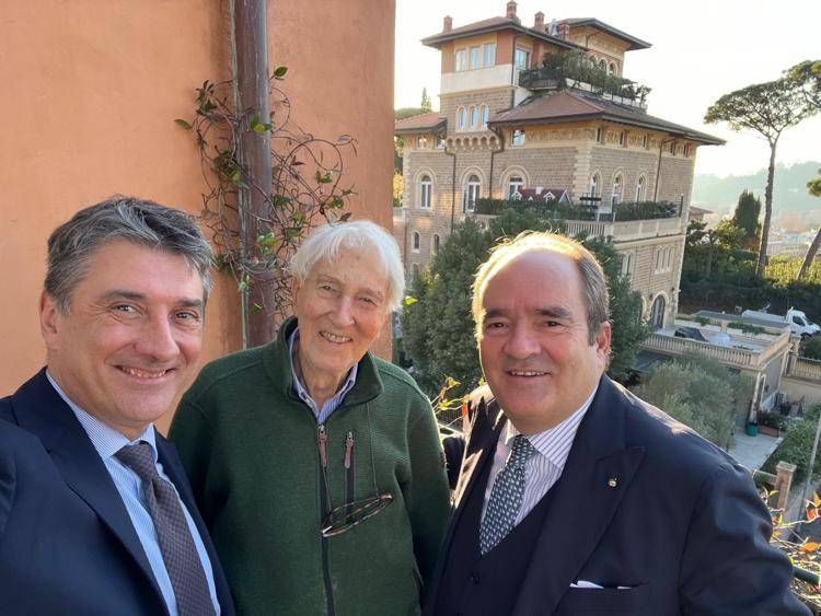 )Gian Luigi Zaina, Corrado Augias e Alberto Faustini)