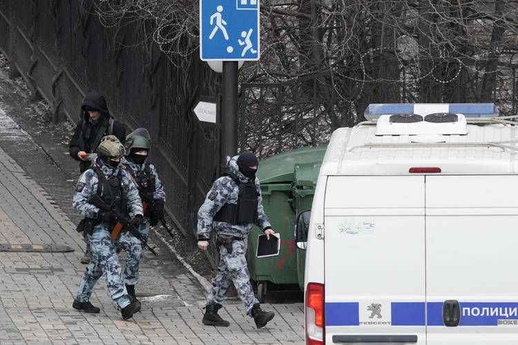 Russia, esplode auto a Mosca: ucciso ufficiale Stato Maggiore. Accuse a Kiev