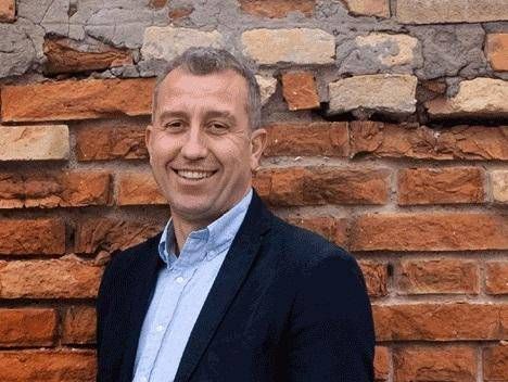 Cervia, si dimette il sindaco Missiroli: "Ribadisco mia estraneità"