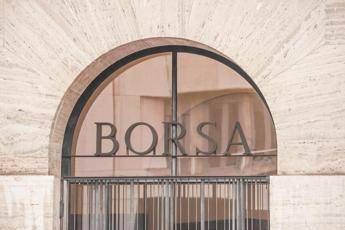 Anno record per Piazza Affari a +30%, rally Fincantieri che supera +142% grazie a boom difesa