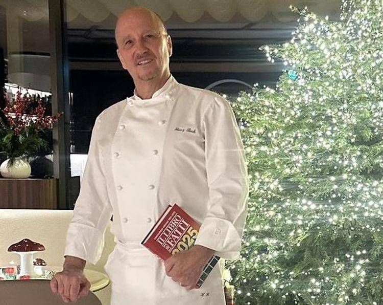 Lo chef Heinz Beck con il Libro dei Fatti