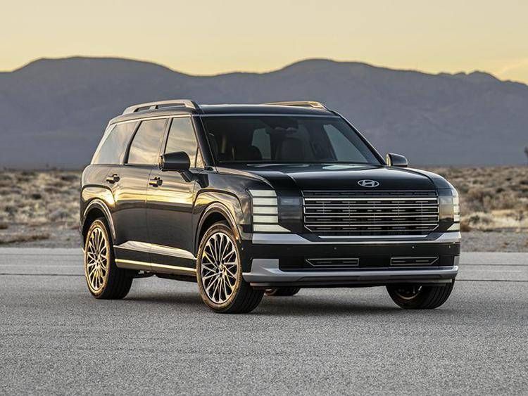 Hyundai Palisade Hybrid: il nuovo SUV conquista il 10Best Trucks and SUVs 2026