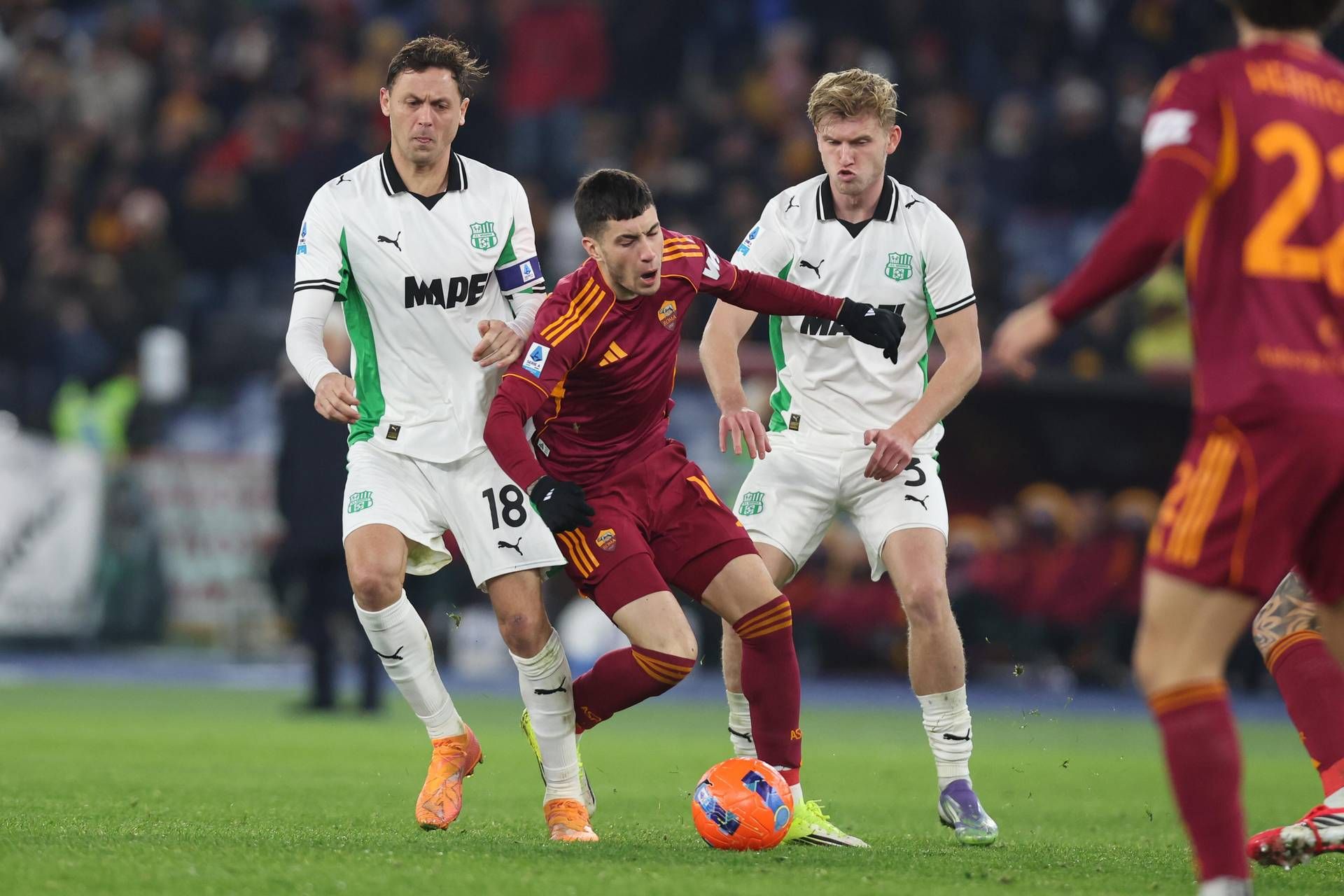 Roma-Sassuolo, rigore dato e poi tolto a Soulé. Il motivo