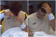 Carabelli e il taglio di capelli - X