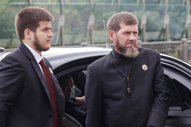 Adam e Ramzan Kadyrov - Ipa