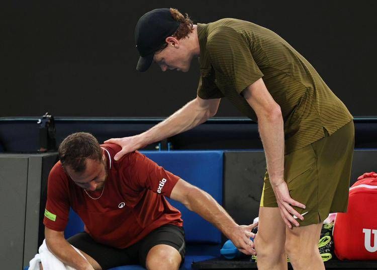 Sinner consola Gaston - X