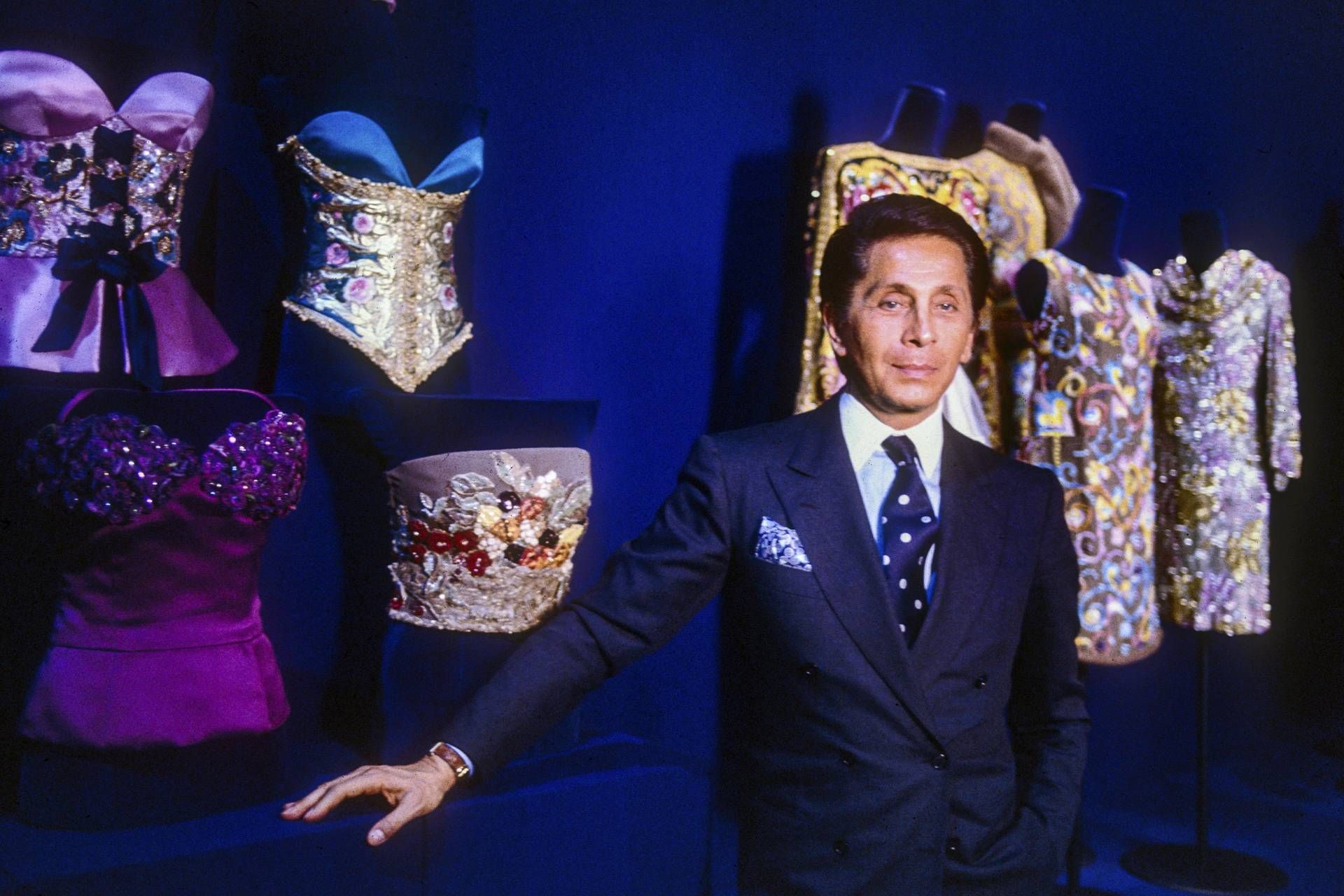 Valentino, la partita dell'eredità: dalla villa sull'Appia al castello di Wideville