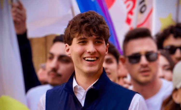 Riccardo Mirarchi - Social