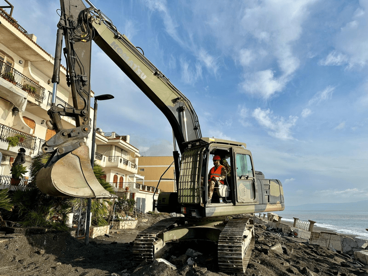 Ciclone Harry, in Sicilia Esercito in azione