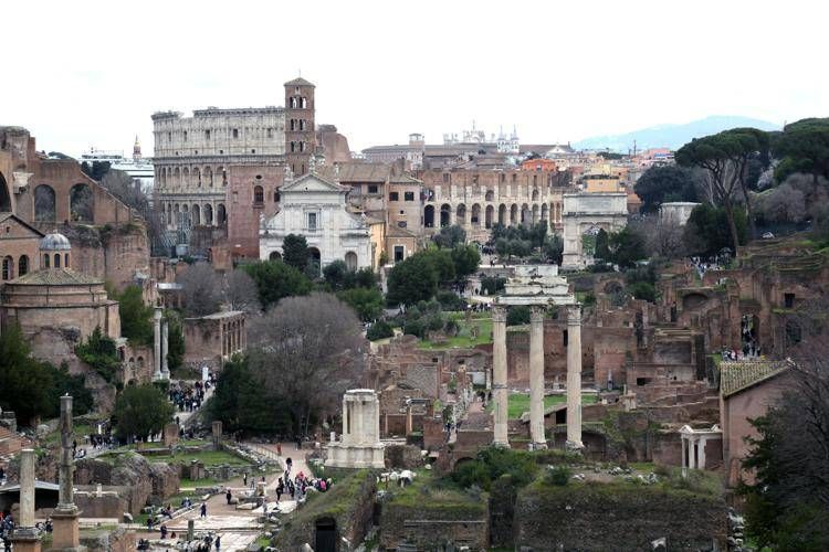 Via dei Fori Imperiali a Roma - Fotogramma