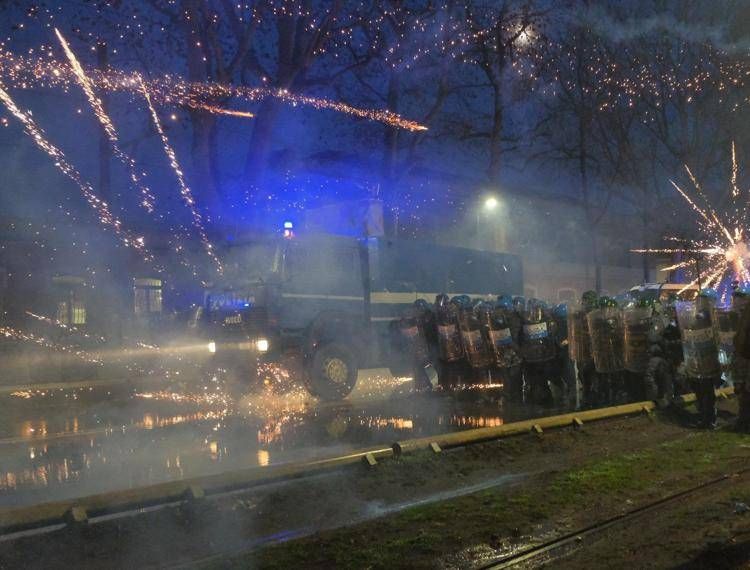 Gli scontri di ieri (Ipa)