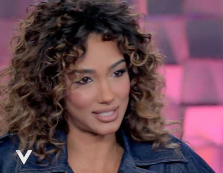 Samira Lui - Verissimo