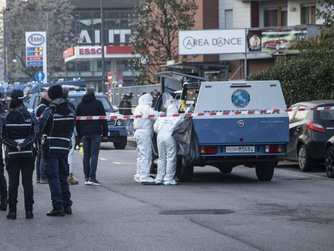 Sparatoria a Milano, aperto fascicolo: Procura indagherà poliziotto come atto dovuto