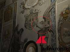 Rimosso il volto dell'angelo simile a Meloni