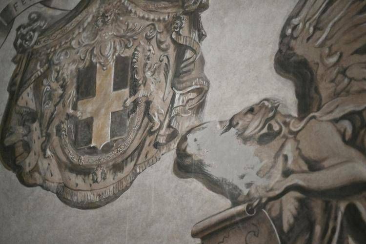 Rimosso il volto dell'angelo simile a Meloni (Afp)