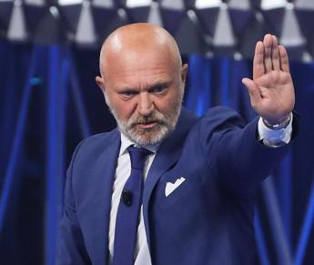 Sanremo 2026, bufera social su Pucci 'comico anti-Schlein'