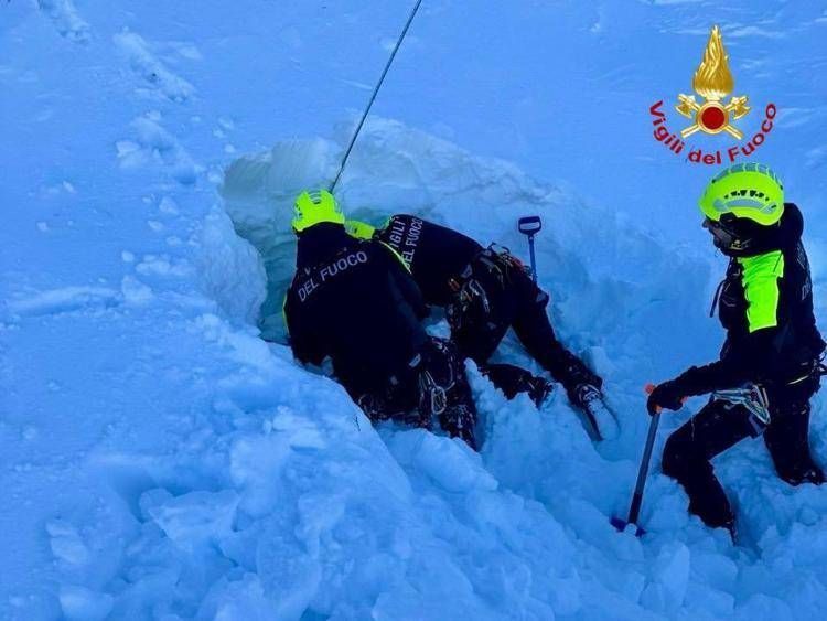 Soccorsi dei vigili del fuoco 