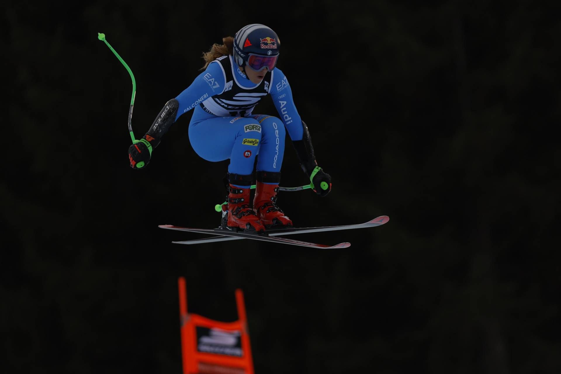 Milano Cortina 2026, gare Olimpiadi oggi. Da Goggia e Brignone allo snowboard, orario gare azzurri e dove vederle