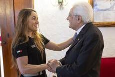 Il presidente della Repubblica, Sergio Mattarella con Sofia Goggia - (Quirinale)