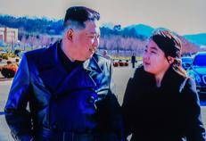 Kim Jong-un con la figlia (Fotogramma/Ipa)