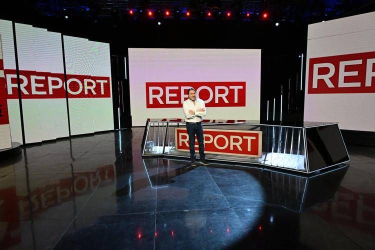 Lo studio di Report con il conduttore Ranucci - Ipa