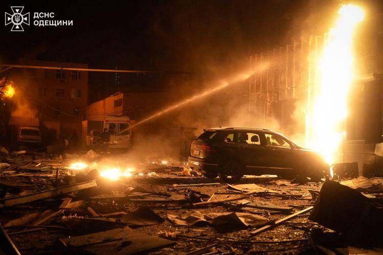 Ucraina, nuovi attacchi russi. Rubio: 