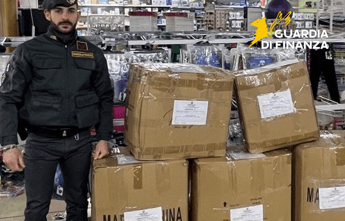 Gdf Caltanissetta sequestra 3.000 articoli carnevale non sicuri