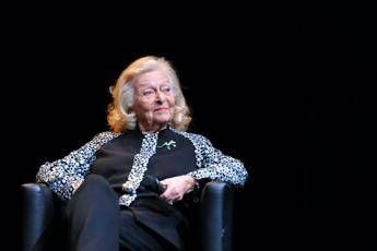 Susanna Egri, 100 anni al servizio della danza, il compleanno a Verbania