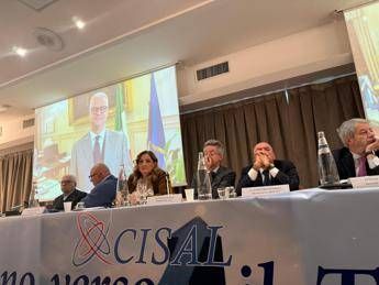 Meritocrazia Italia, presidente a convegno Csa e Fiadel: "Vogliamo un mercato del lavoro equo"