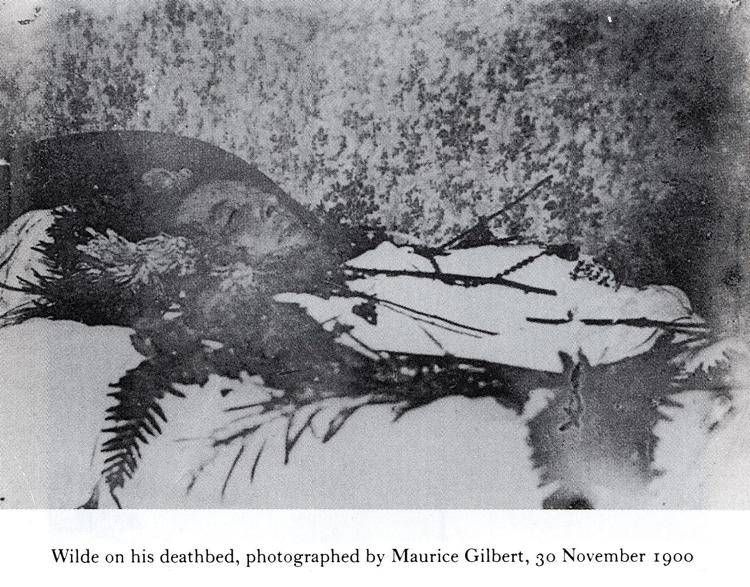 Oscar Wilde sul letto di morte, foto di Maurice Gilbert - (Da Wikipedia)