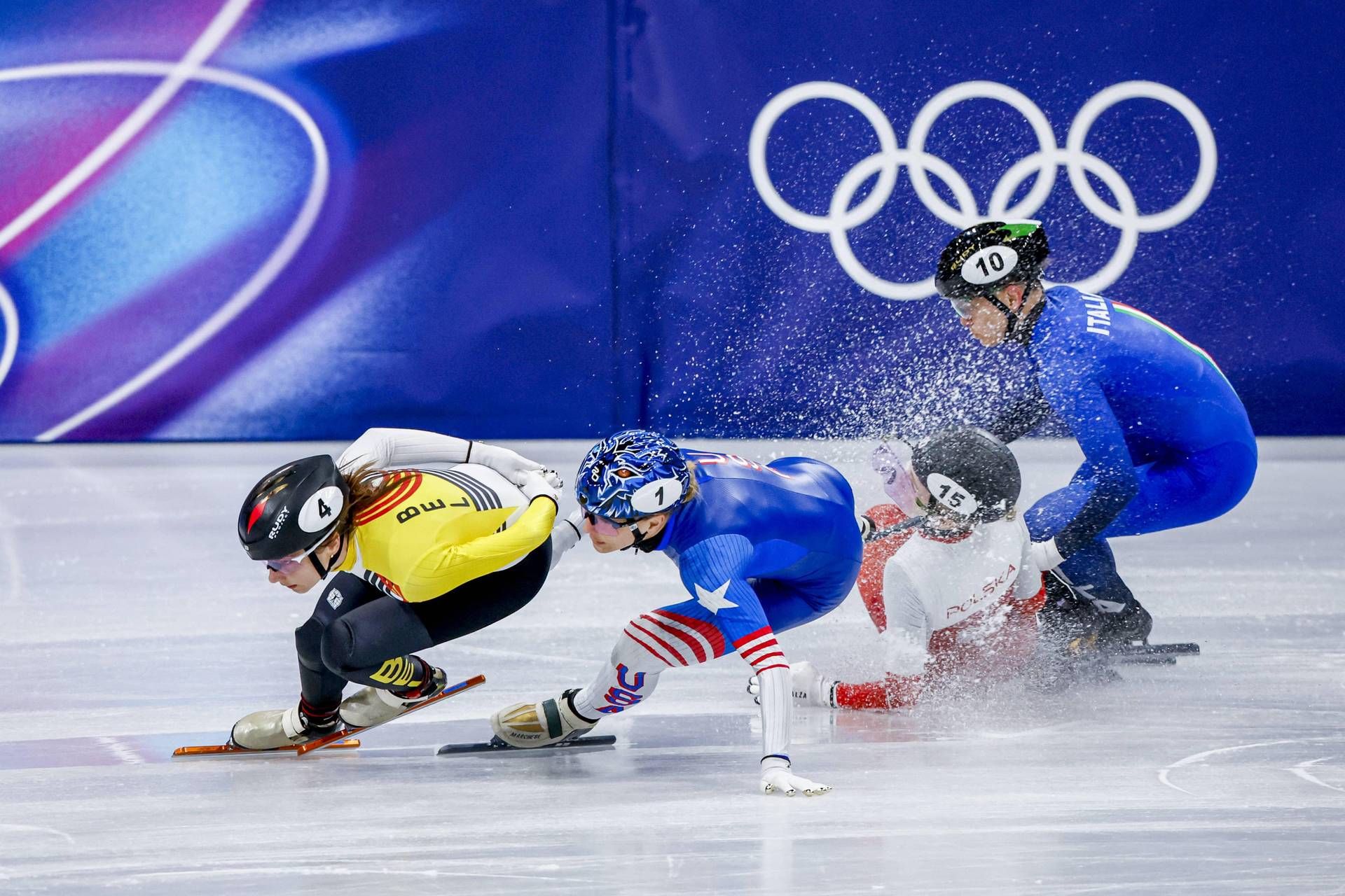 Sellier tagliata da lama sul volto. Cos’è successo alle Olimpiadi