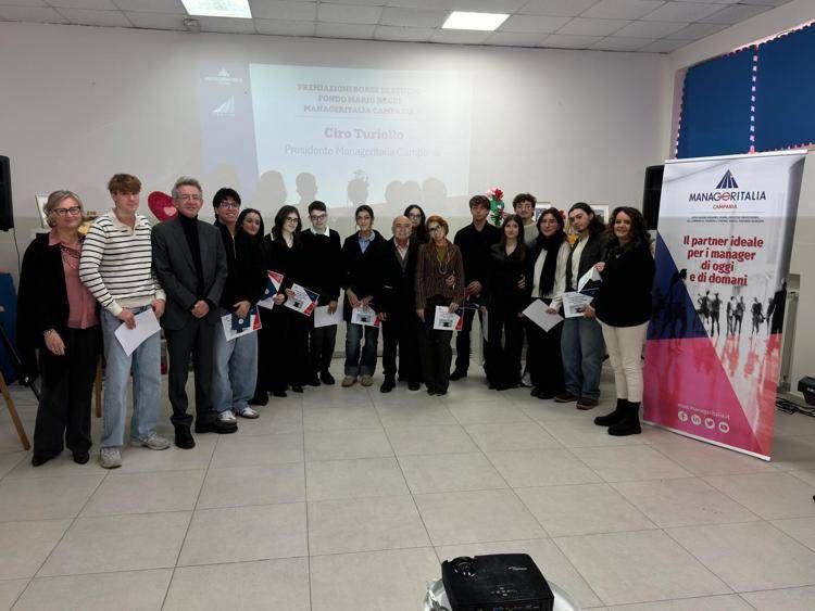 Scuola, da Fondo Mario Negri e Manageritalia 74 borse di studio a giovani talenti