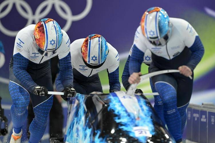 La squadra israeliana di bob a 4
