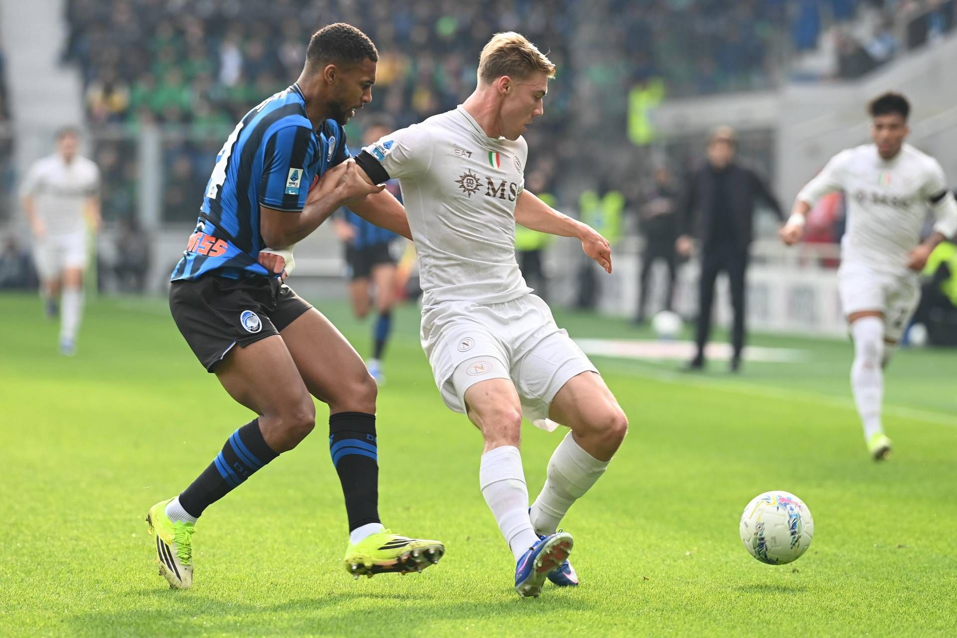 “Imbarazzante, dov’è il Var?”, furia Manna (e silenzio Conte) dopo Atalanta-Napoli