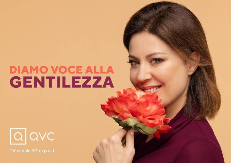 Qvc Italia, nuova campagna dedicata alla gentilezza come forza del cambiamento