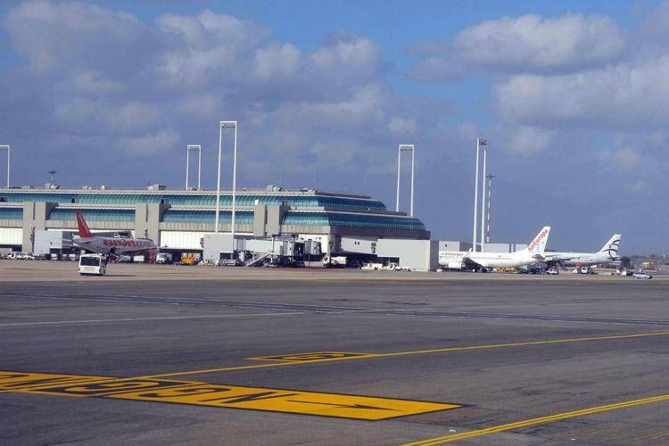 L'aeroporto di Fiumicino (Fotogramma)