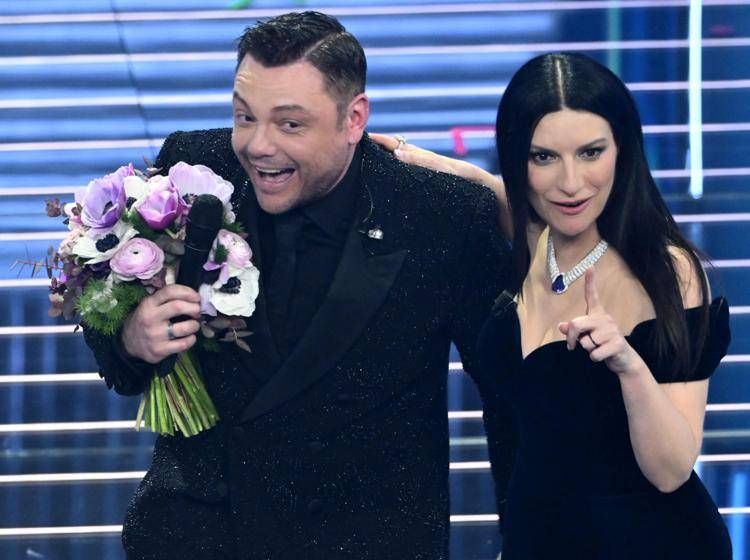 Tiziano Ferro e Laura Pausini - (Ipa)
