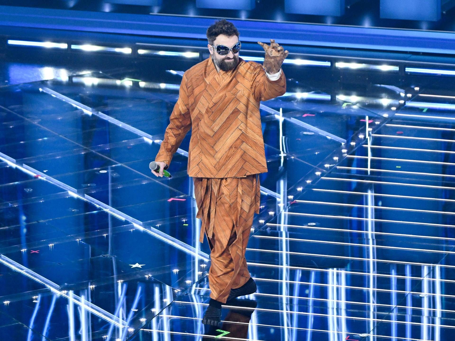 Sanremo 2026, Dargen D'Amico chi è: in gara con il brano 'Ai ai'