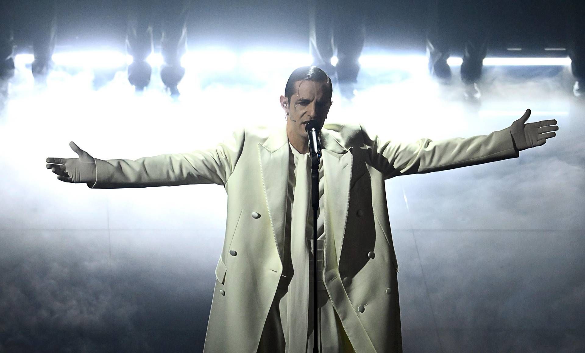 Sanremo, la mamma di Achille Barosi: "Il dolore è un macigno, omaggio aiuti a ricordare Crans-Montana"