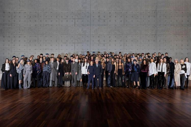 I look della sfilata a/1 2026-27 di Emporio Armani