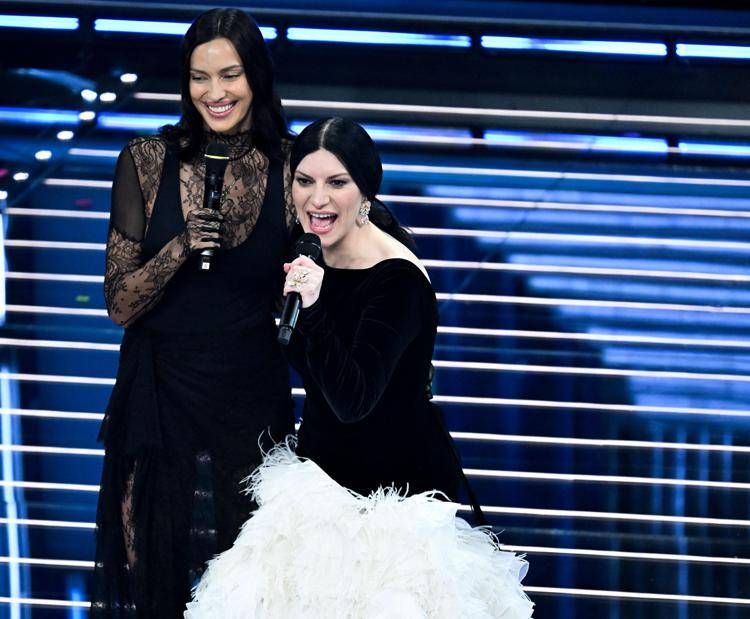 Laura Pausini e Irina Shayk - Fotogramma /Ipa