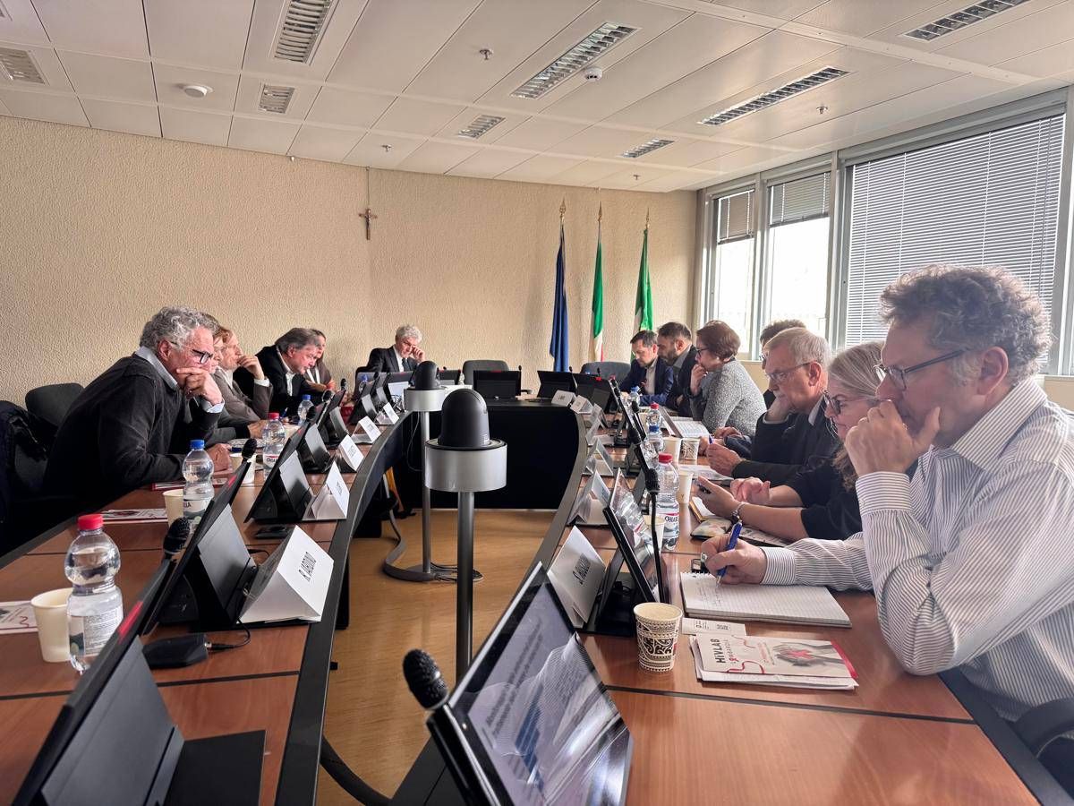 Hiv, a Milano esperti a confronto per un modello integrato