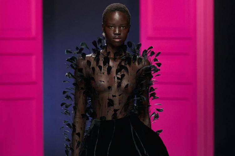 Uno dei look Genny in passerella