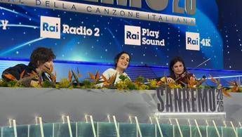 Sanremo 2026, Levante: il live a sorpresa in sala stampa con 'Sei tu' - Video