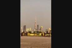 Dubai, Iran lancia drone contro il grattacielo Burj Khalifa - Video