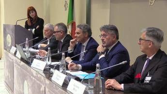  umanizzare il trilemma dell energia guidare la transizione tra digitalizzazione e tensioni geopolitiche