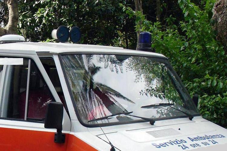 Un'ambulanza - (fotogramma/Ipa)