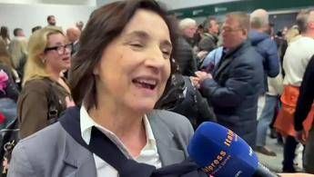 Insegnante rientrata da Dubai insieme ai 200 studenti: 